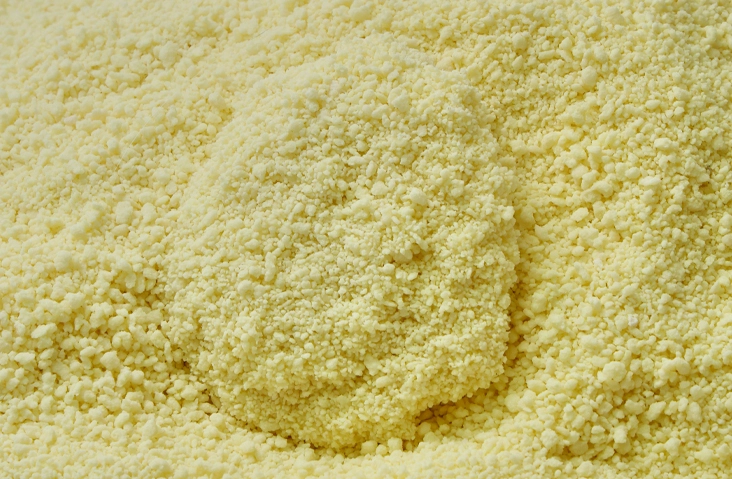 corn-cassava-cat-litter